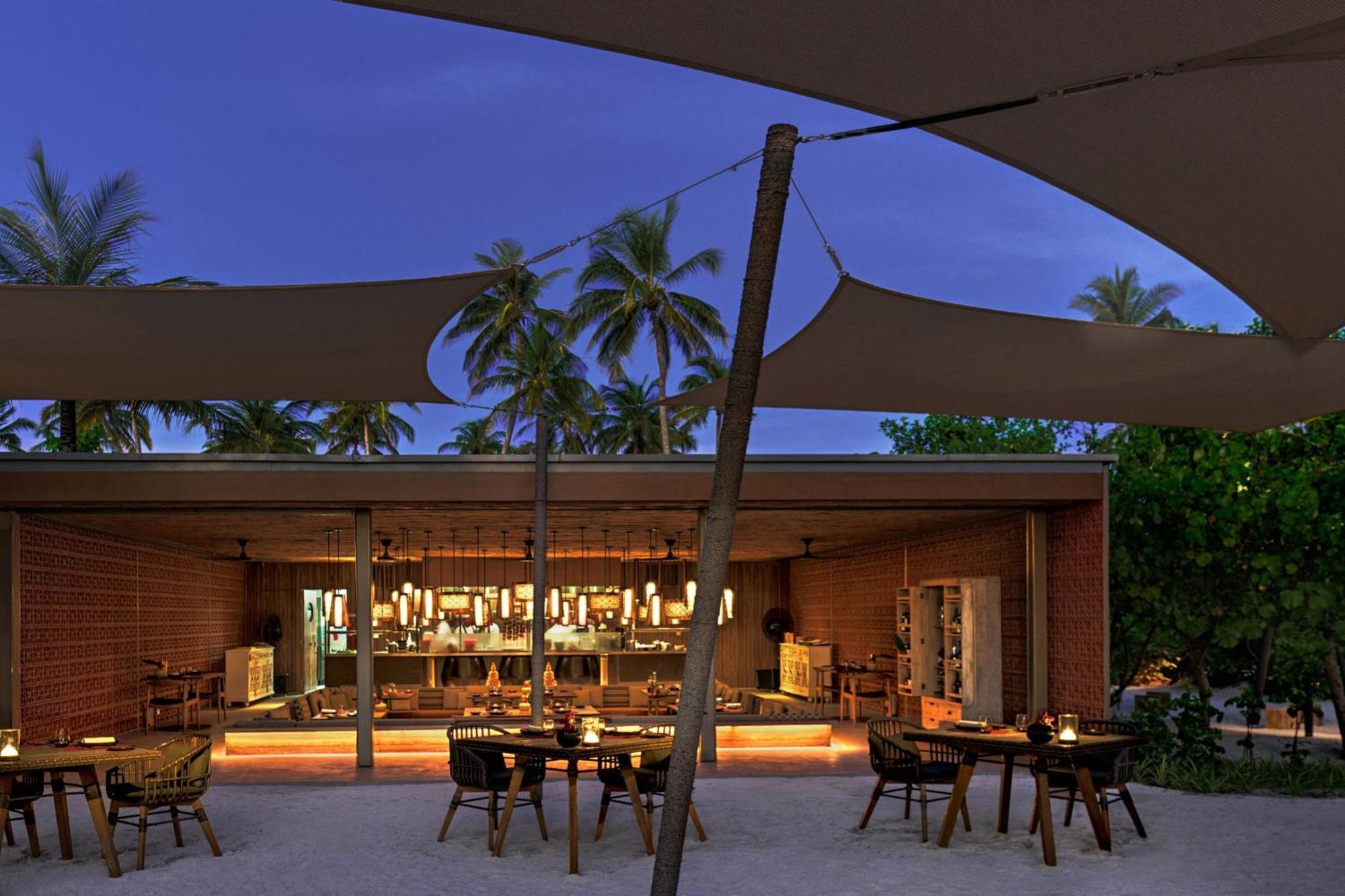 The Ritz-Carlton Maldives, Fari Islands Hotel Gaafaru ภายนอก รูปภาพ
