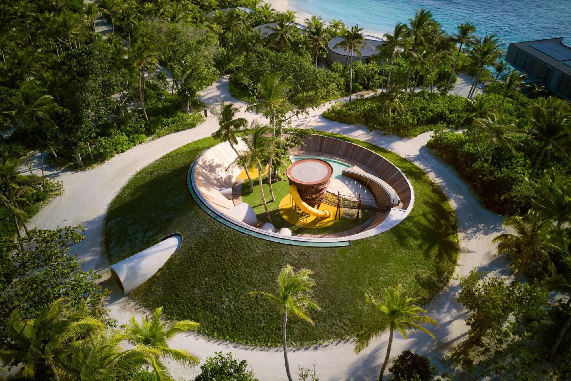 The Ritz-Carlton Maldives, Fari Islands Hotel Gaafaru ภายนอก รูปภาพ
