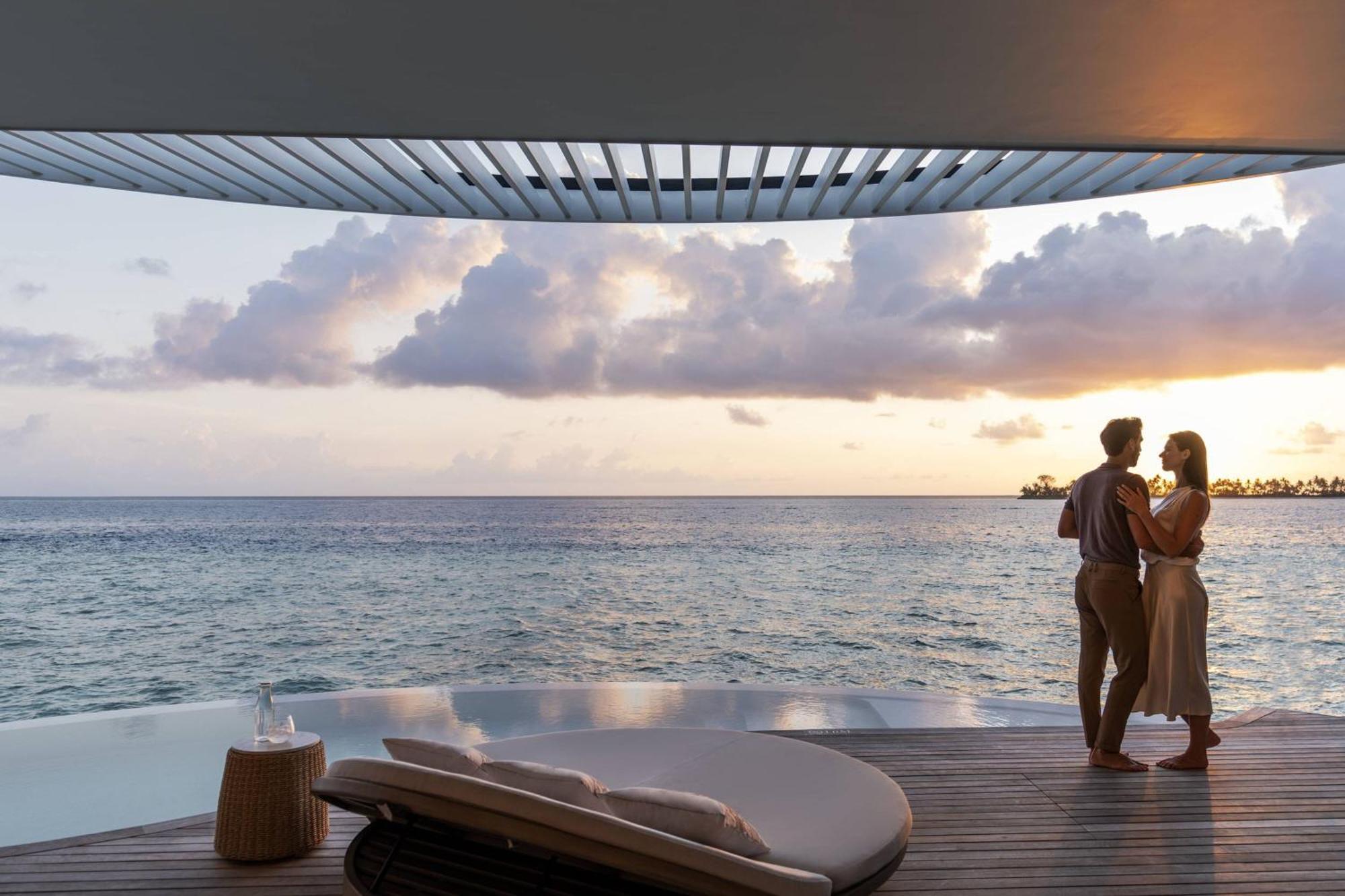 The Ritz-Carlton Maldives, Fari Islands Hotel Gaafaru ภายนอก รูปภาพ